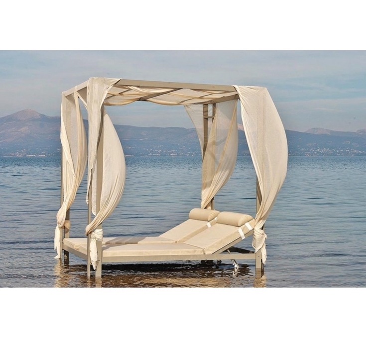 deluxe-poluteli-epipla-eksoterikou-xorou-Artline-Argos-Nafpio-kate-daybed-AvantGarde